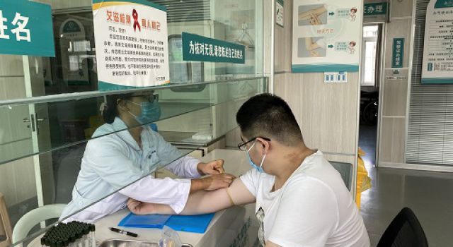 四川九綿高速JL8總監(jiān)辦組織員工健康體檢活動，為員工健康護(hù)航