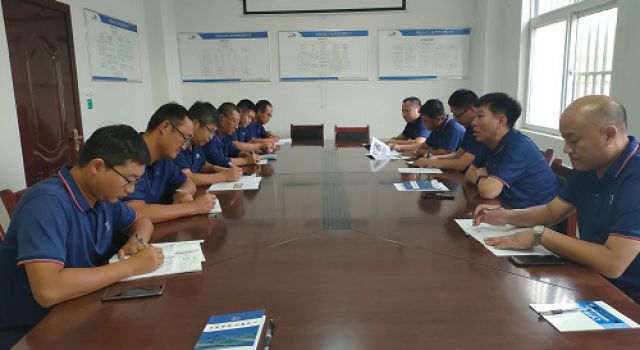 八公司對(duì)臺(tái)輝高速項(xiàng)目進(jìn)行第三季度工作考核