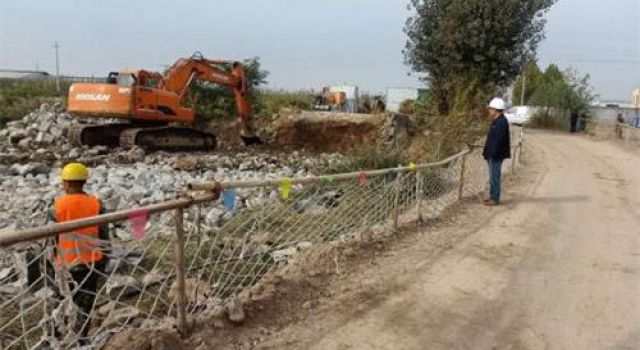 萊西市“四好農(nóng)村路”集中攻堅(jiān)項(xiàng)目雙節(jié)過(guò)后進(jìn)行安全檢查