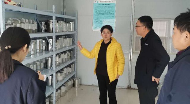 省廳執(zhí)法局檢查組對(duì)日蘭巨菏總監(jiān)辦試驗(yàn)室進(jìn)行專(zhuān)項(xiàng)檢查