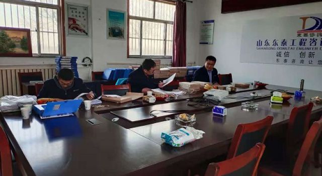 一公司檢查組對秦濱高速第一總監(jiān)辦進行年終工作檢查