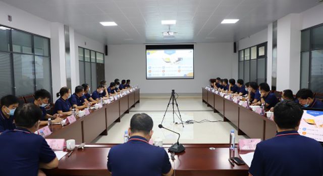 振奮精神、再鼓干勁；乘風(fēng)破浪、再創(chuàng)佳績 ----公司2021半年工作會議順利召開