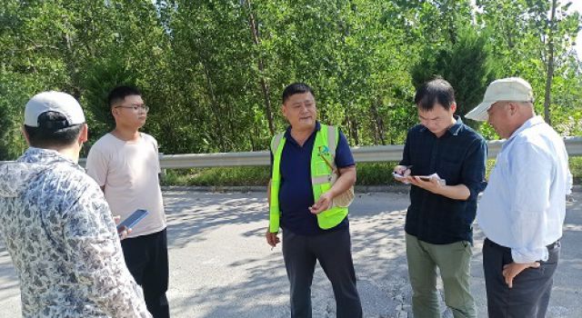 臨臨高速第六駐地辦順利完成現(xiàn)場交樁工作