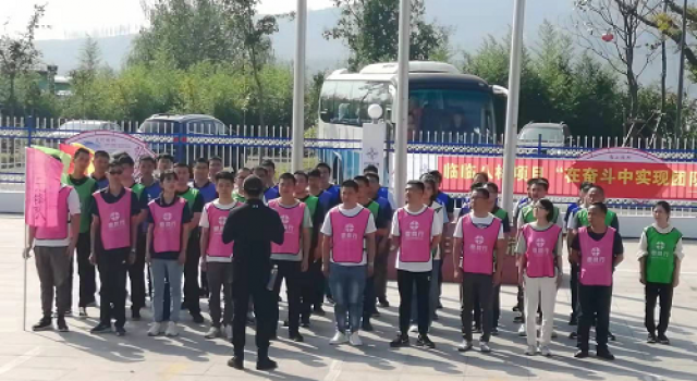 “凝聚，突破，交流” 臨臨高速六駐地辦與項(xiàng)目部舉行主題團(tuán)建活動(dòng)