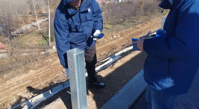 山東高速基礎(chǔ)設(shè)施建設(shè)有限公司到濟(jì)高高速開(kāi)展第四季度工程質(zhì)量檢測(cè)