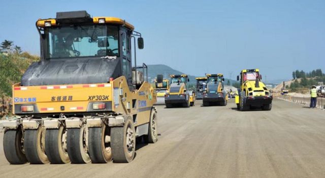 山東高速濟濰高速路面水穩(wěn)基層 試驗段工程施工總結