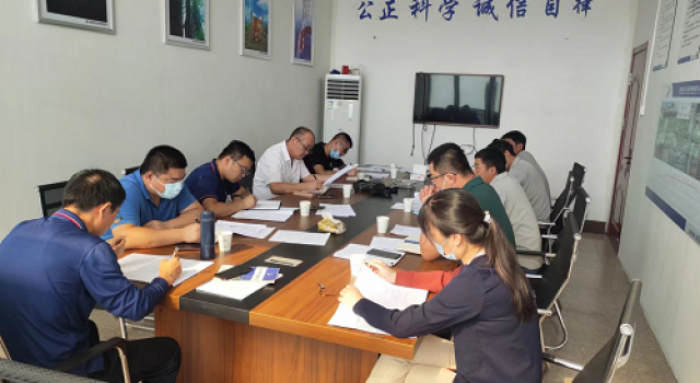 日照市南沿海公路日鋼段高架工程九月份工地例會(huì)