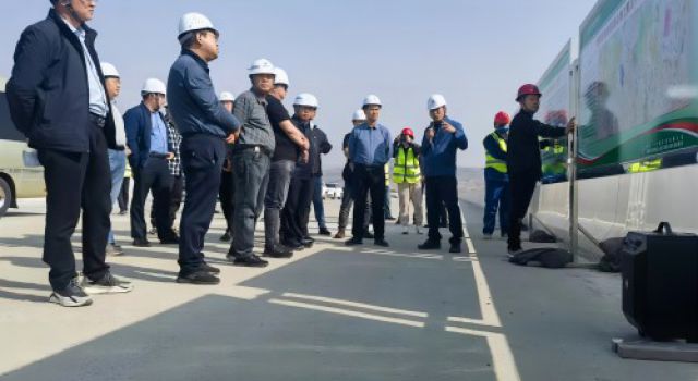 濟濰二駐地辦負責的濟濰高速四標段迎來參觀考察團