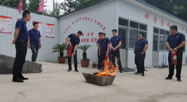 莒縣監(jiān)理處進(jìn)行火災(zāi)消防大演練活動(dòng)