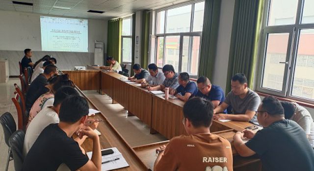 沈海高速改擴建駐地辦組織學習建設辦6月份安全生產(chǎn)月會議宣貫