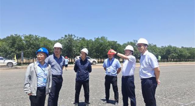 河南交投集團有限公司質(zhì)量專項檢查組蒞臨許昌繞城高速檢查指導工作