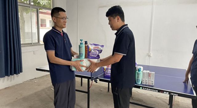 東平項(xiàng)目組織開展“夏日送清涼活動(dòng)”