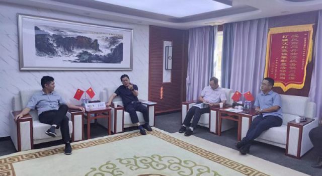 總公司對(duì)欽州北過境線公路總監(jiān)辦半年工作考核