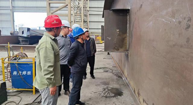 濟商高速濟寧段JSTJJL1總監(jiān)辦組織對JSSG2合同段鋼箱梁施工專項質(zhì)量檢查