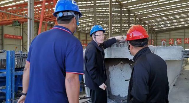 濟商高速濟寧段JSTJJL1總監(jiān)辦對JSSG2標(biāo)段預(yù)制箱梁進行質(zhì)量安全綜合檢查