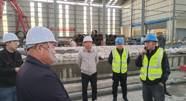 S509及G309經(jīng)十路一合同總監(jiān)辦組織召開預(yù)制場預(yù)制先張板首件總結(jié)會