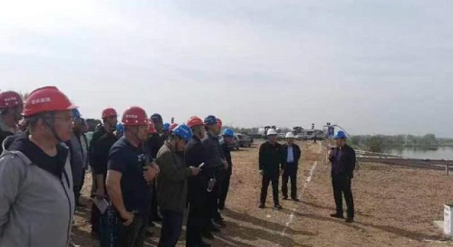董梁高速沈海高速至新泰段工程第一總監(jiān)辦召開(kāi)現(xiàn)場(chǎng)觀摩會(huì)