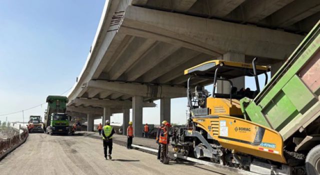 春光無限好、大干正當(dāng)時(shí)----淄博快速路--寶山路項(xiàng)目進(jìn)入大干熱潮