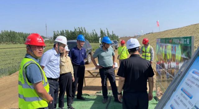 山東省交通廳第四督導(dǎo)組對濟(jì)微高速開展綜合督導(dǎo)活動