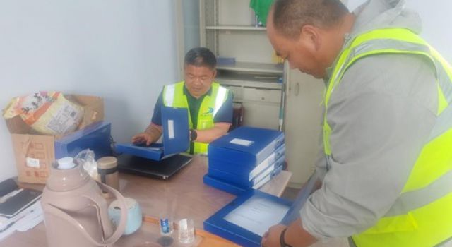 棗莊市G518日定線、S321棗梁線、S241臨徐線3個(gè)路段修復(fù)養(yǎng)護(hù)工程監(jiān)理二標(biāo)段總監(jiān)辦組織五月份綜合檢查