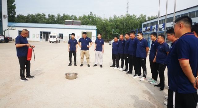 董梁高速沈新項(xiàng)目第一總監(jiān)辦組織開展消防安全演練