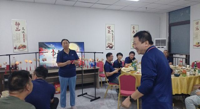 花好月圓迎中秋，濃情暖意承傳統(tǒng)