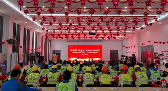 安鶴高速開展以“強意識 提素質 保安康 促發(fā)展”為主題的“安康杯”競賽活動