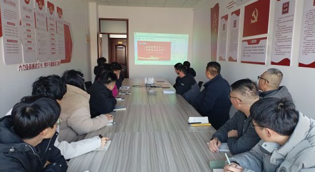 安鶴高速總監(jiān)辦組織開展2024年“憲法宣傳周”活動(dòng)